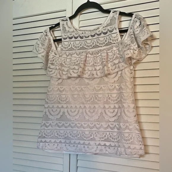Lilly Pulitzer Lace Cold Shoulder Top - Picture 2 of 5